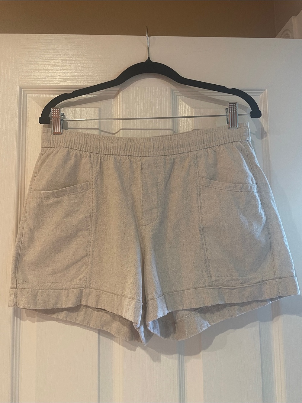 Old Navy High-Rise Linen-Blend Shorts